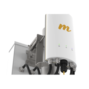 Punto de Acceso MU-MIMO 4x4:4ac, 4.9-6.4 GHz,IP 67, Conectorizado,Hasta 100 clientes, Punto-Multipunto hasta 1.5 Gbps, 4 conectores N-hembra
