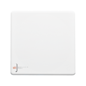 Antena Sectorial, frecuencia de 4.9-5.9 GHz, MIMO 4x4, Ganancia  16 dBi, Angulo de apertura 65°, 4 Conectores N-hembra con slant de 45°, IP67.